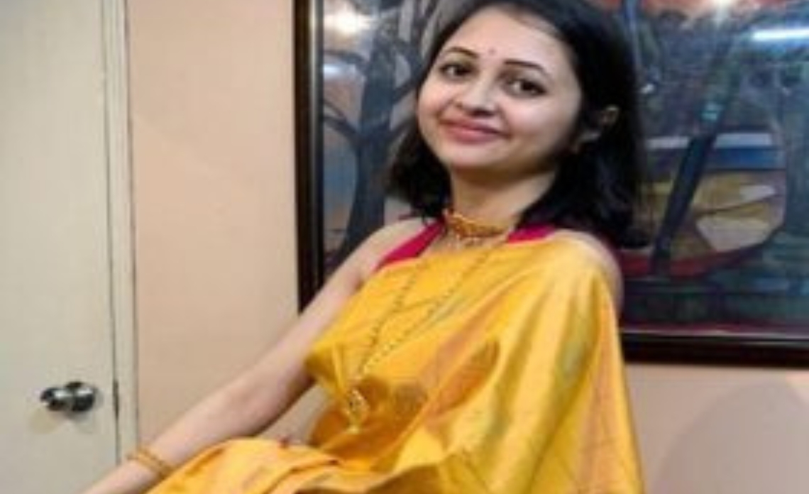 Buy Handloom Sarees – Authentic Weaves from Mitranis