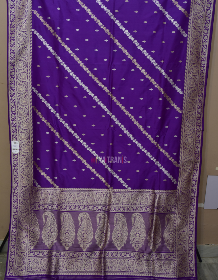 Single Katan Handwoven Banarasi Saree Purple