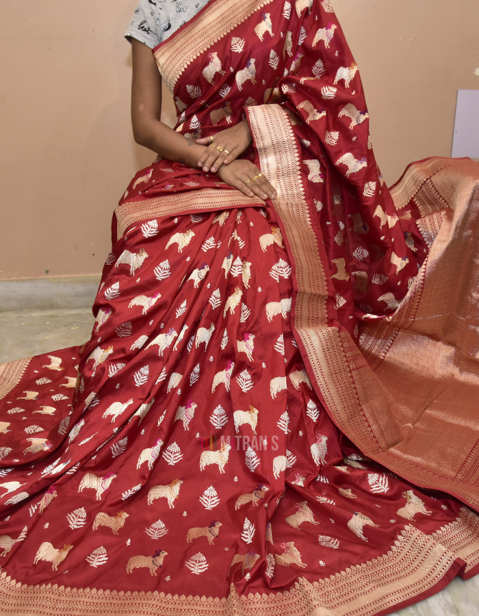 Double Katan Banarasi Saree Reddish Maroon - Image 2