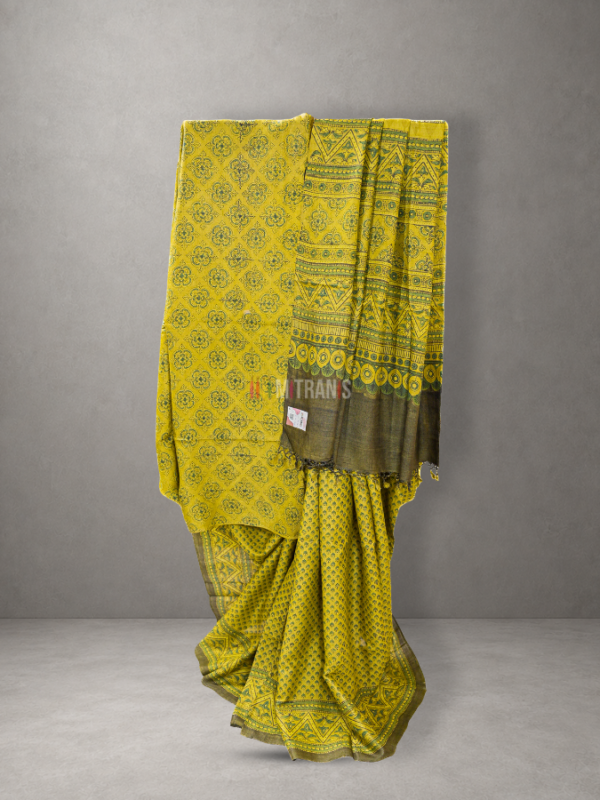 Buy Ajrakh Printed Tussar Silk Saree | Mitranis