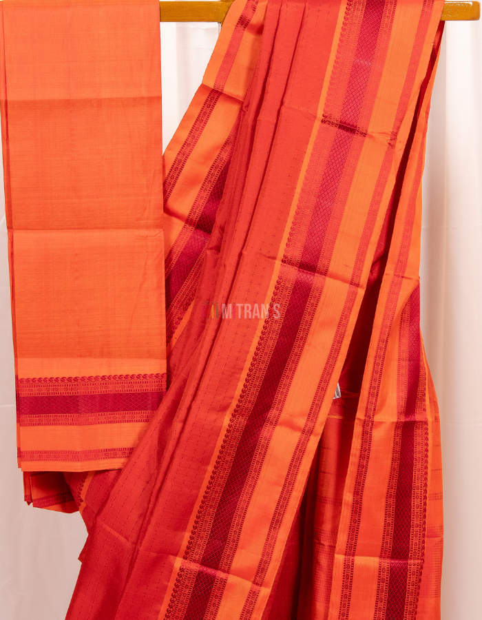 Crimson Red Zero Zari Kanjivaram Silk Saree with Threadwork Buti - Image 3